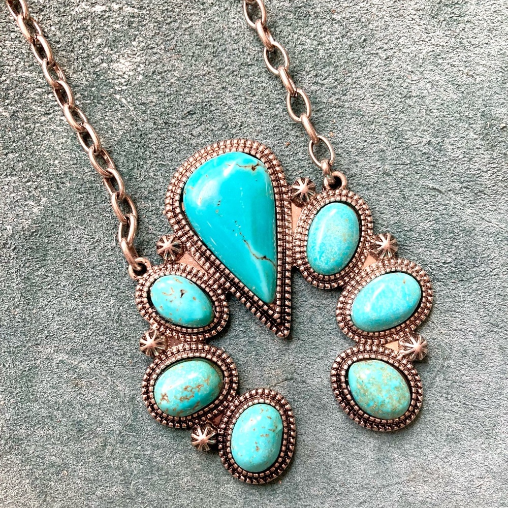 Faux Turquoise Squash necklace